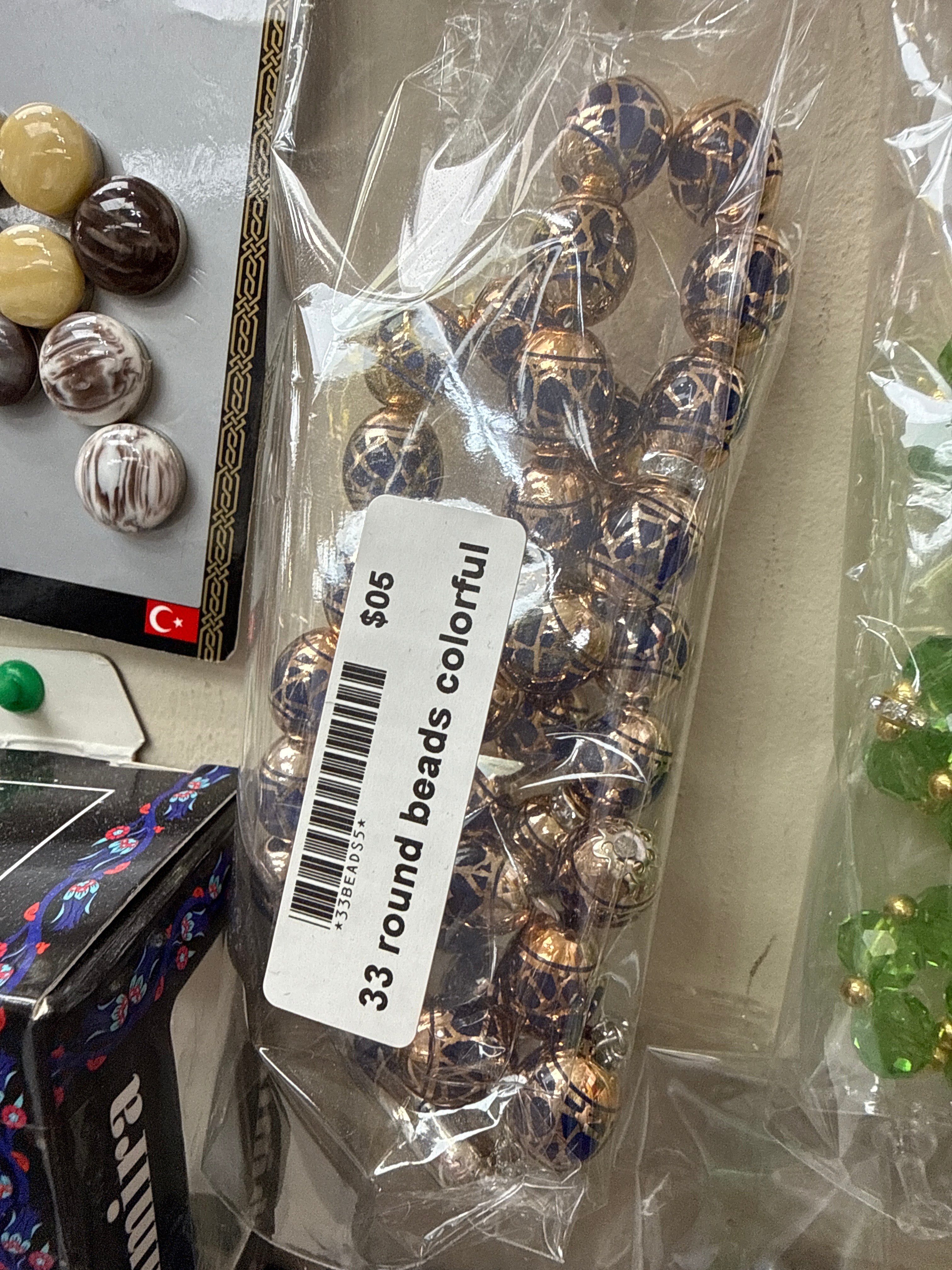 33 round beads colorful