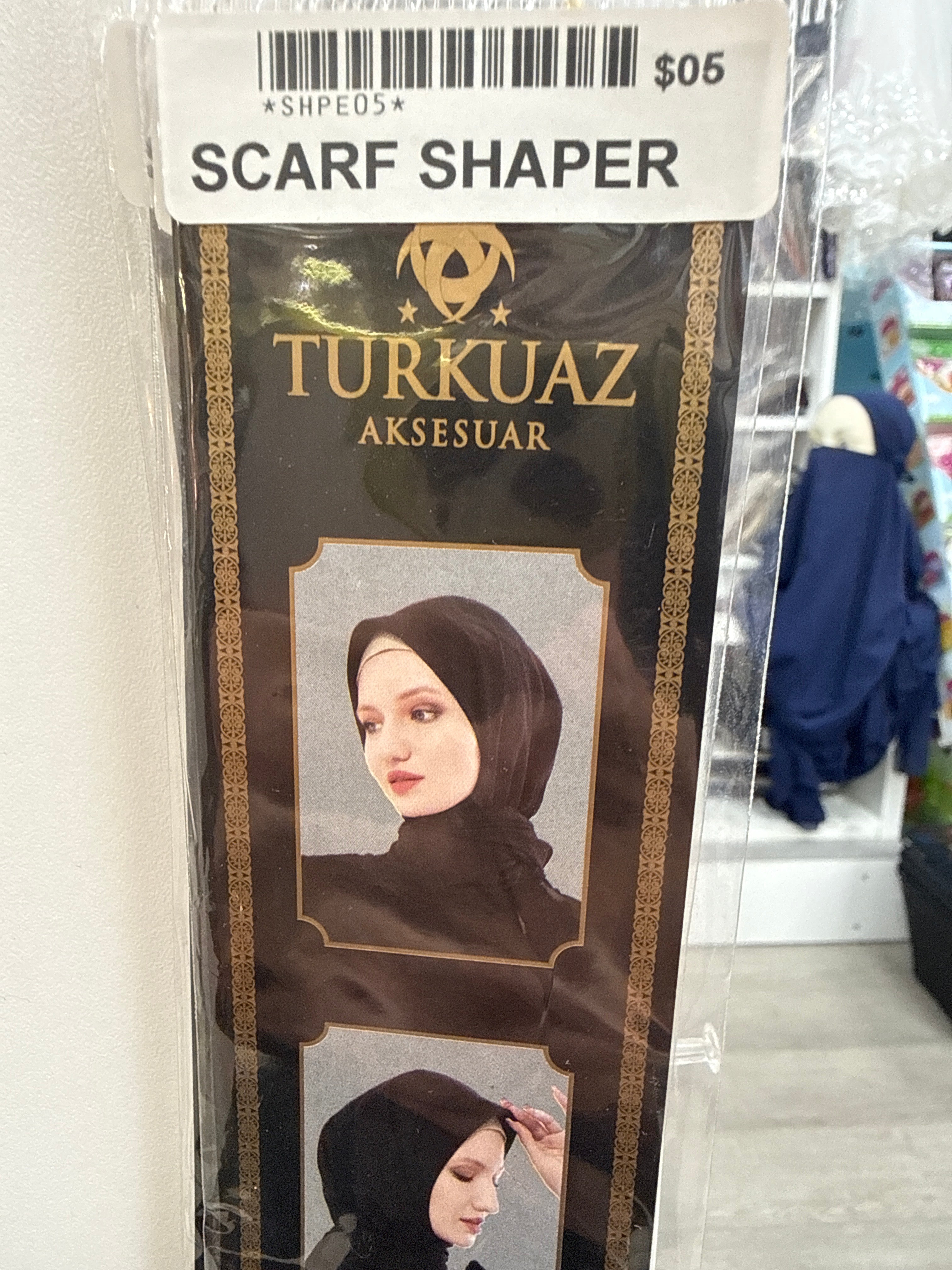 Scarf Shaper
