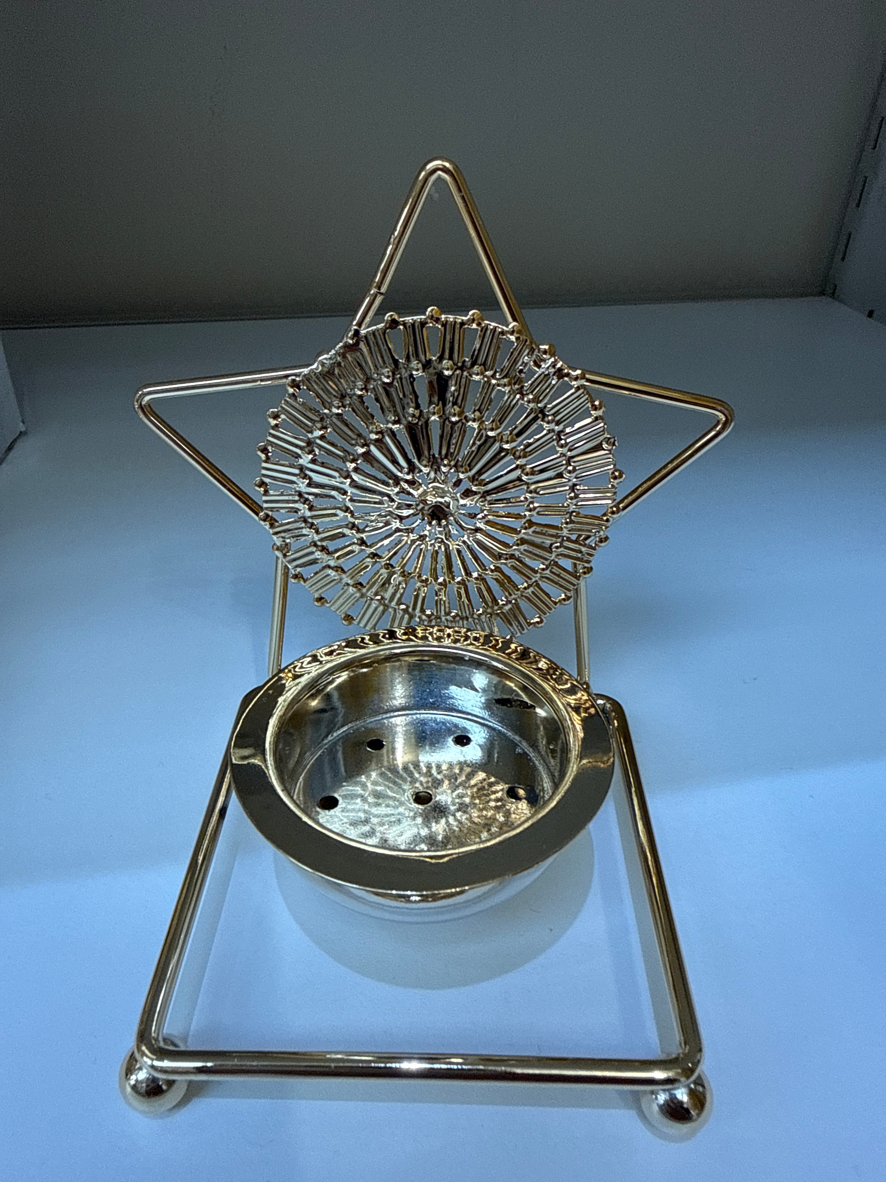 Med007. Meduim gold incence burner