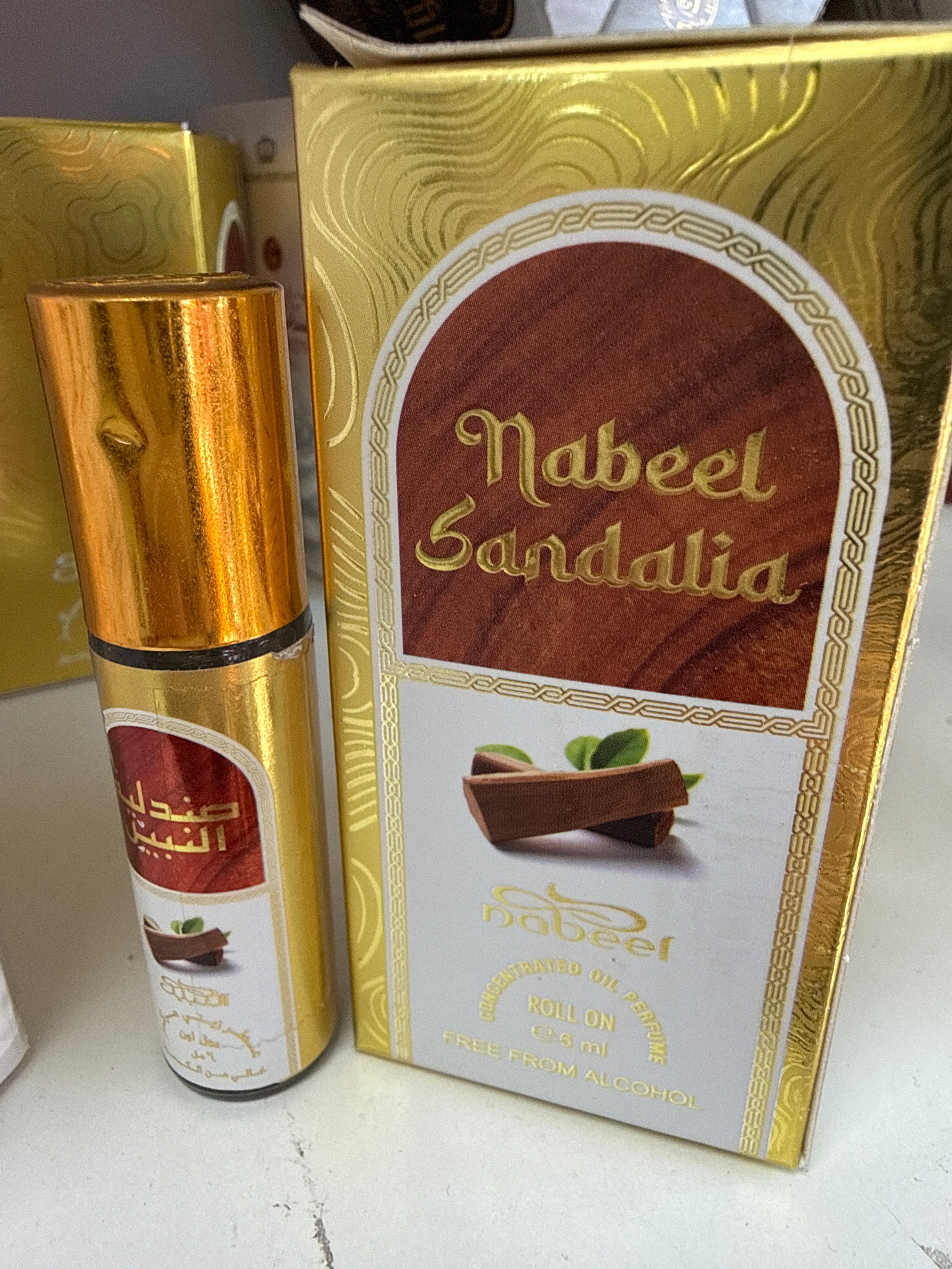 Nabeel Sandalia Roll on