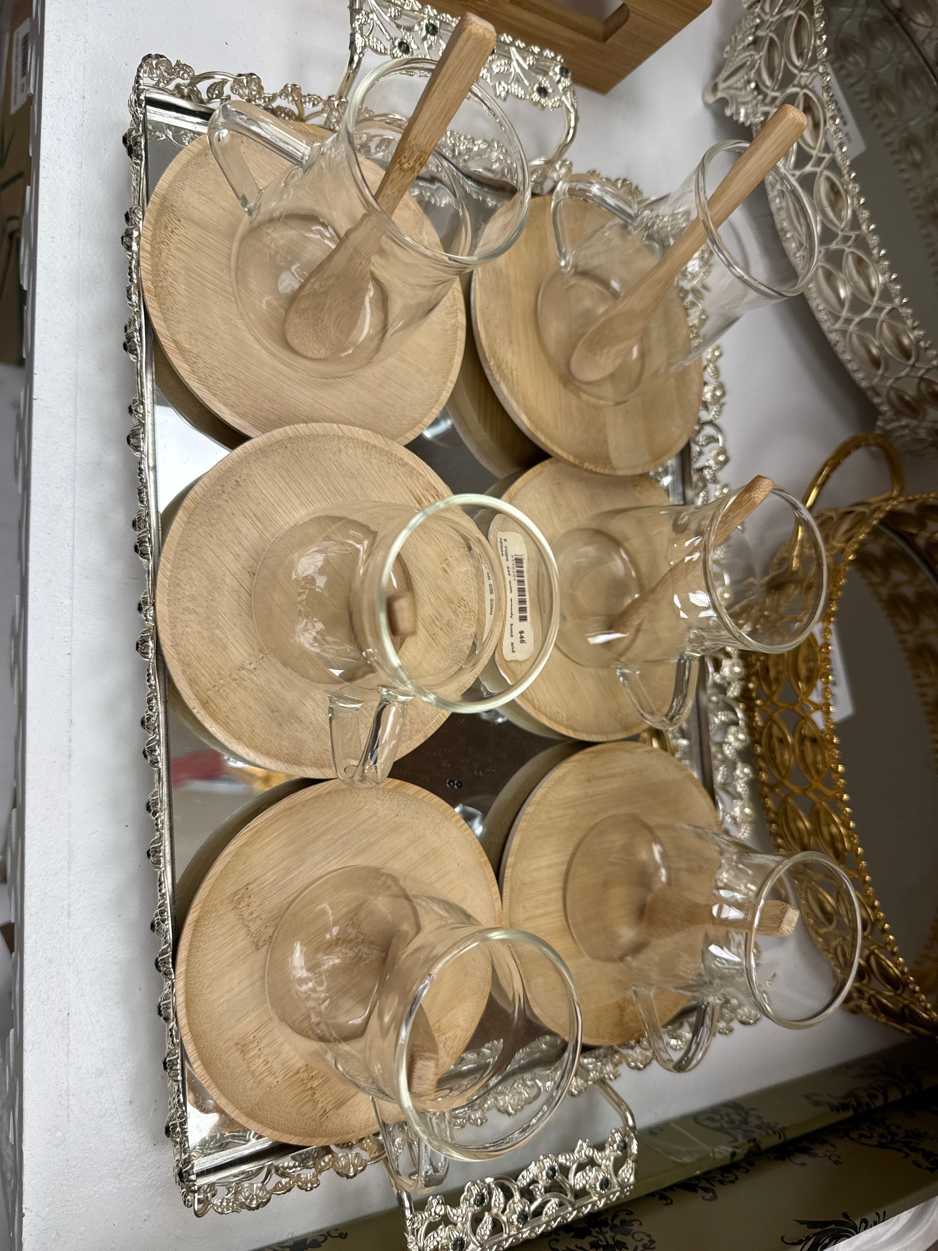 6 cups set with woody base and spons