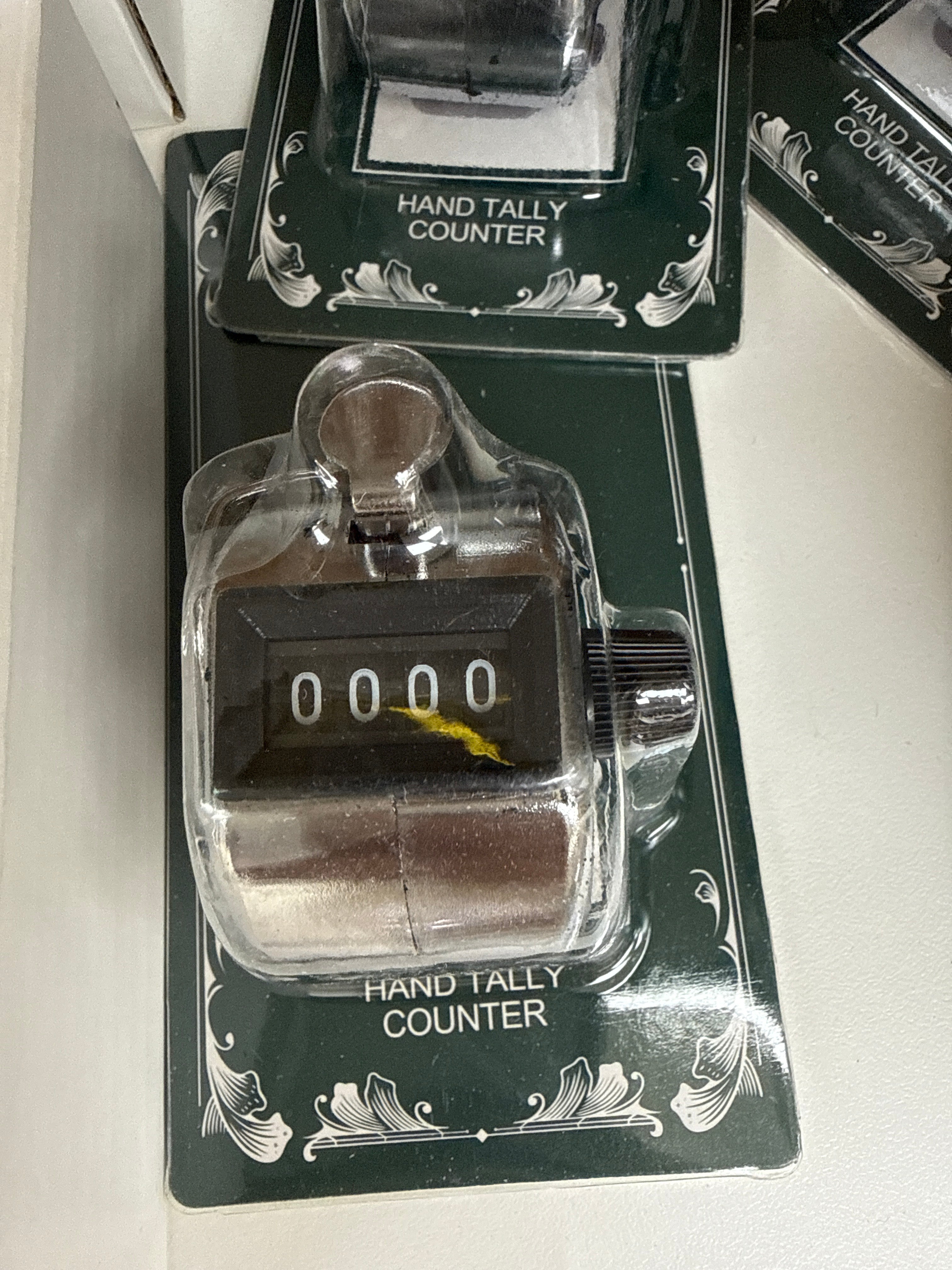 Hand tally counter