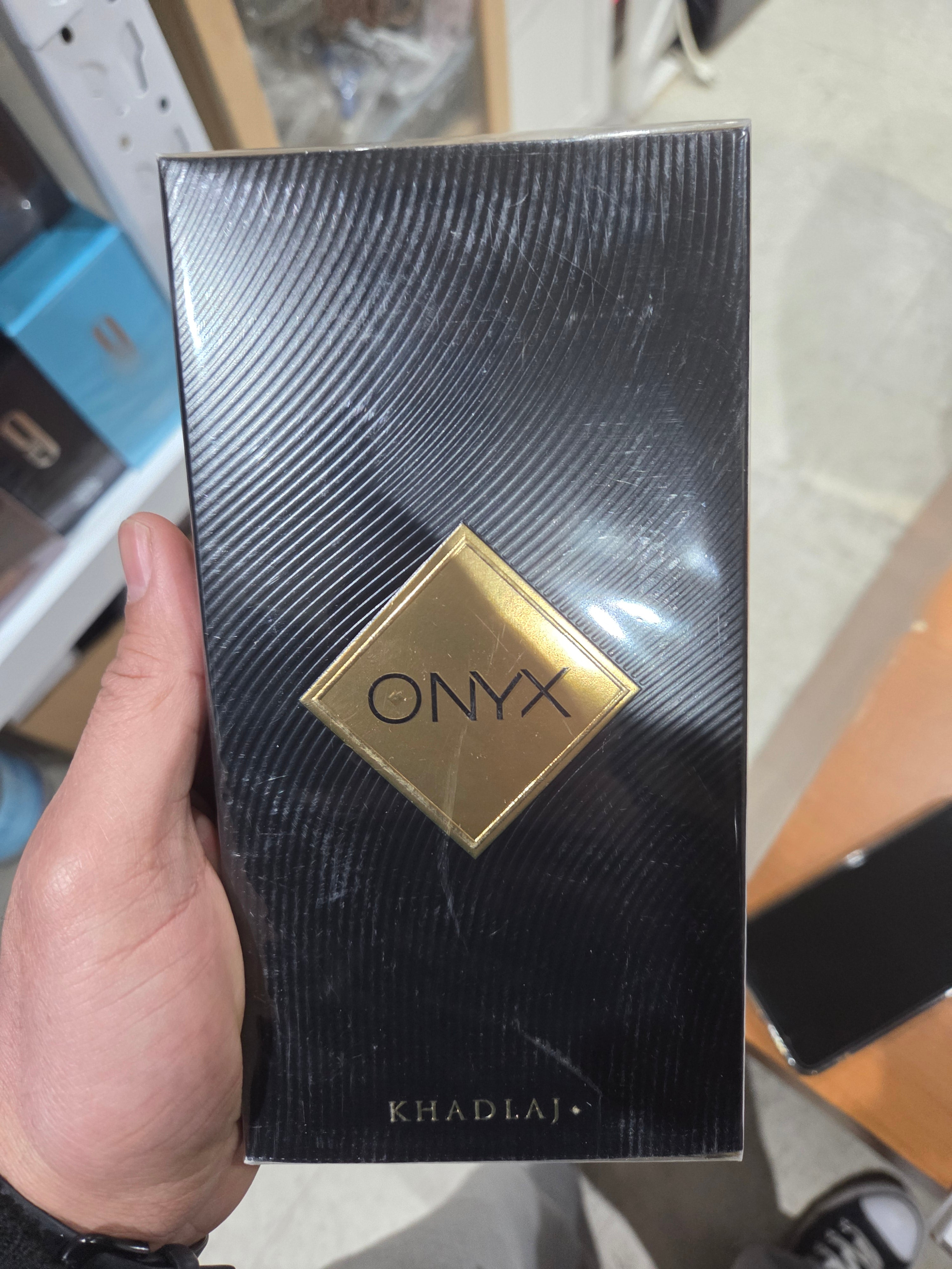 Onyx khadlaj