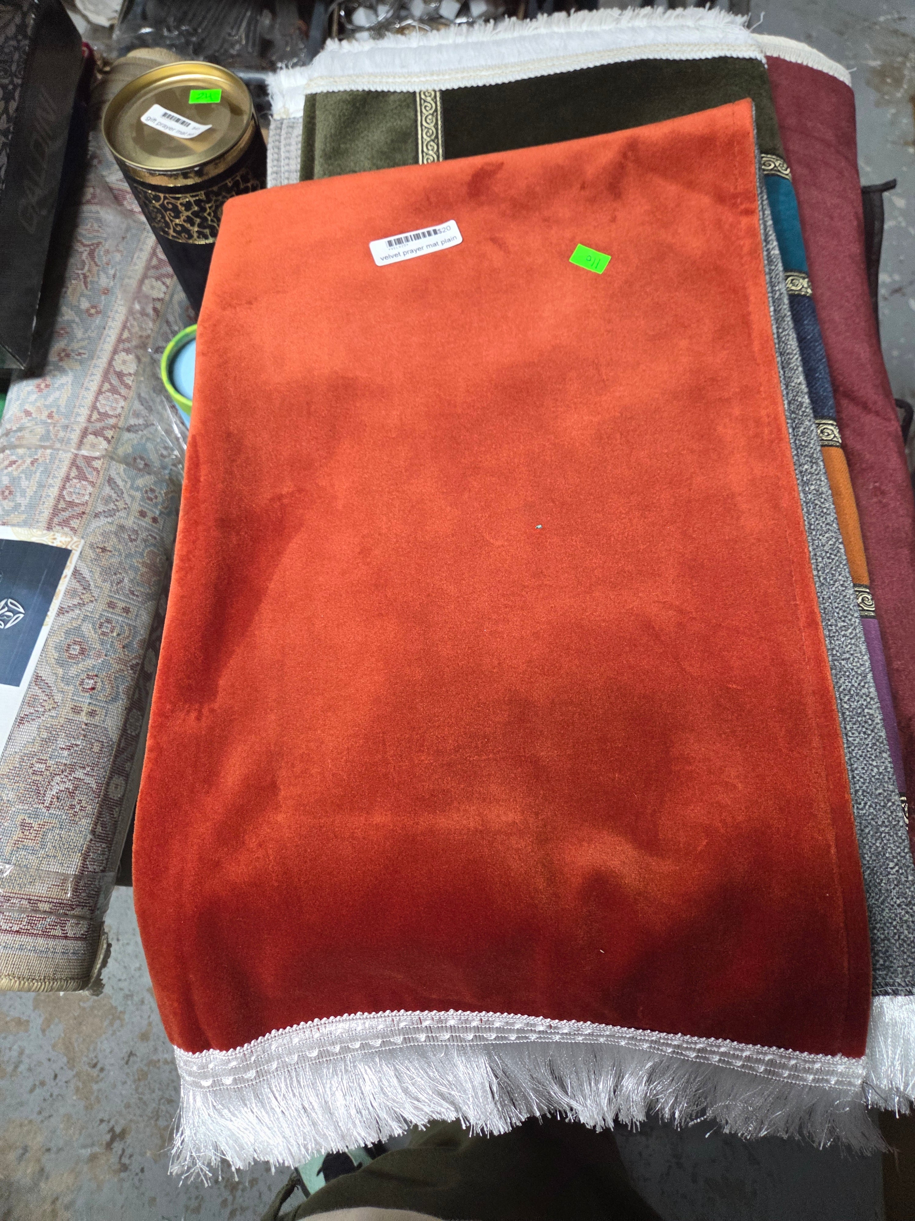 Velvet prayer mat plain
