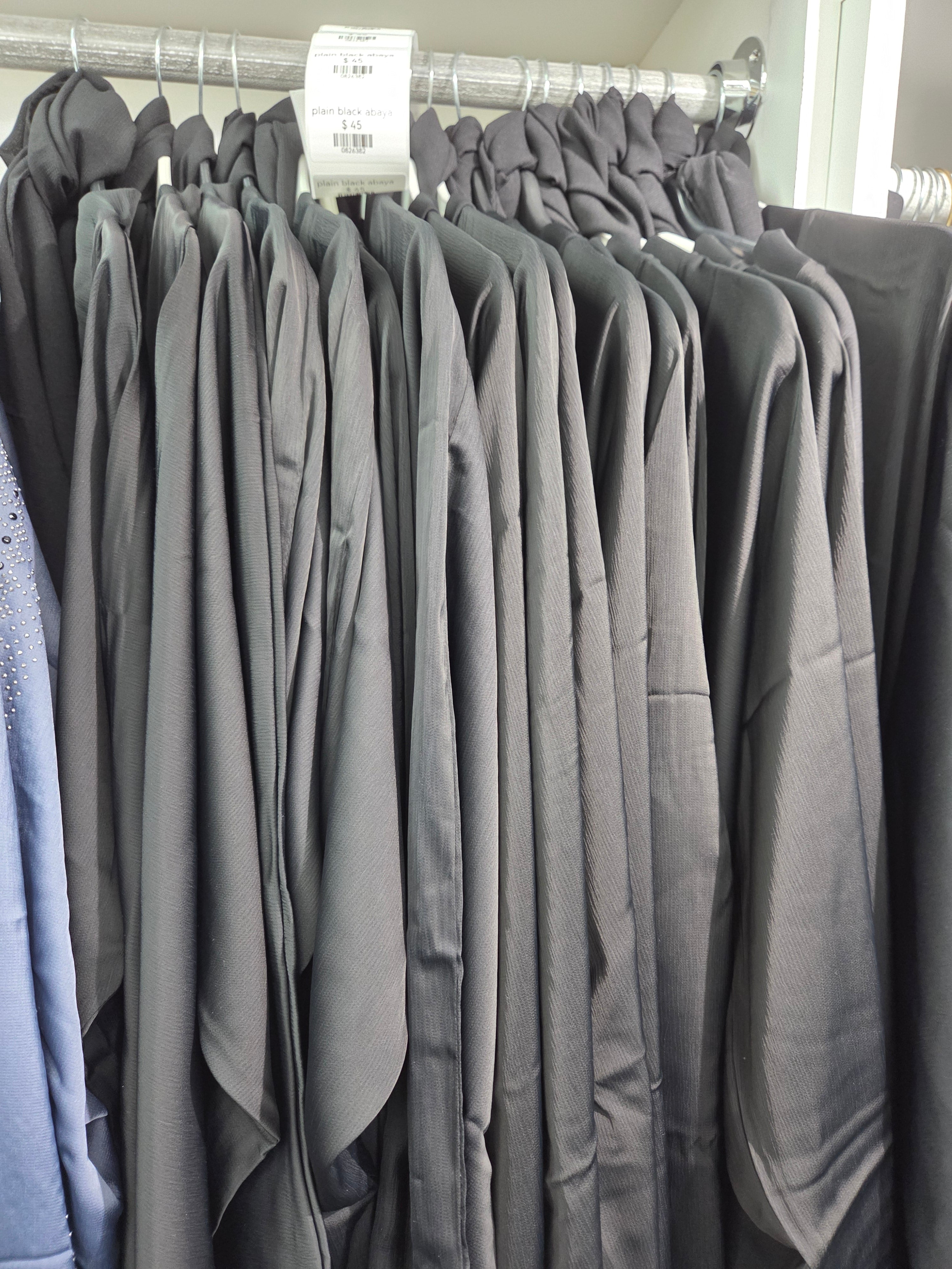 Black plain abaya