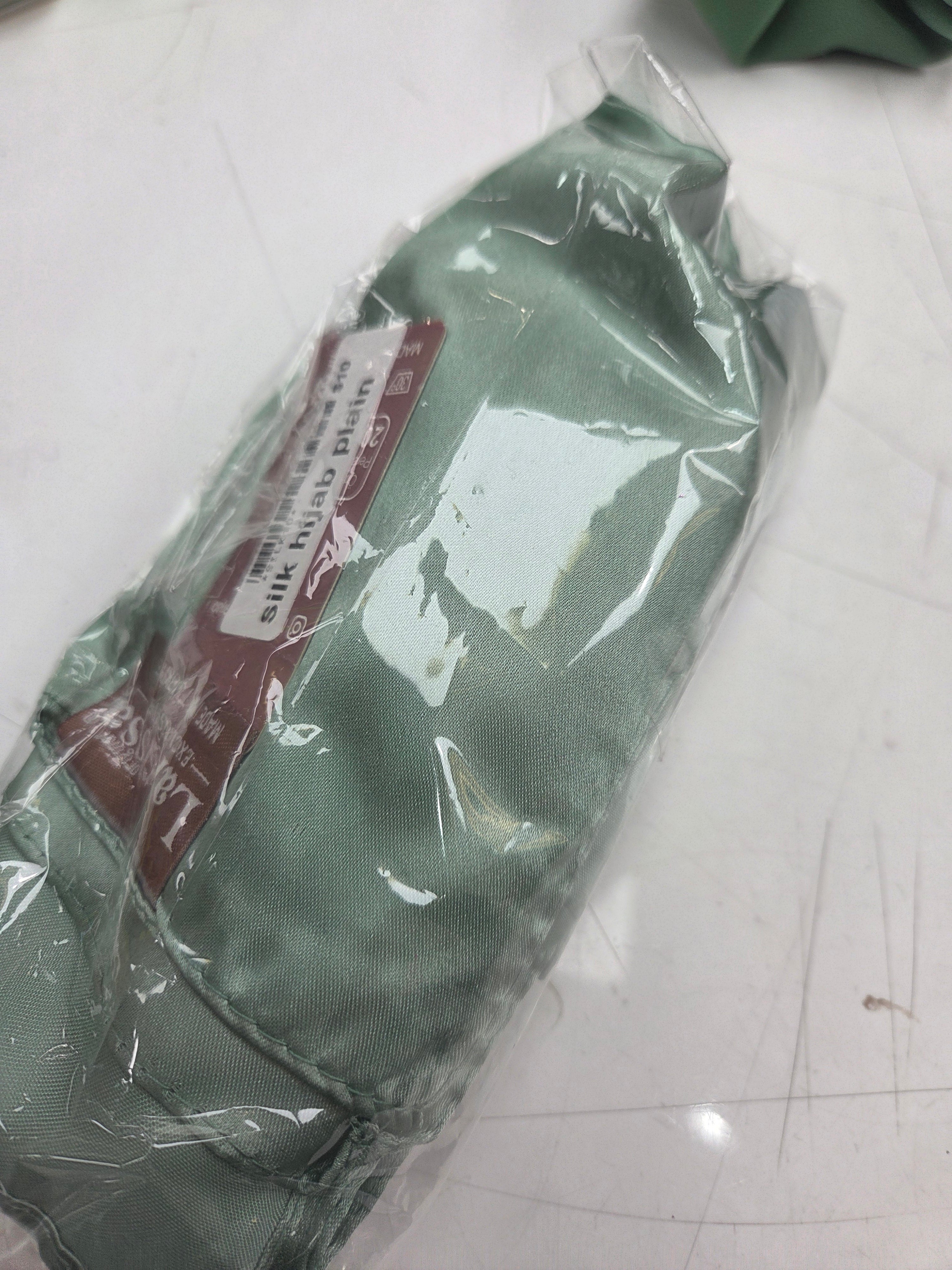 Silk hijab plain